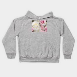 A lovely pattern of pink and white roses Kids Hoodie